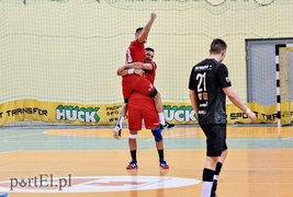 Meblarze ograli wicelidera