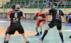 Meblarze ograli wicelidera