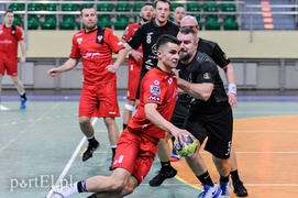 Meblarze ograli wicelidera
