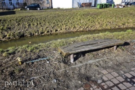 Pijany mężczyzna wpadł do Kumieli