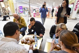 Zjedli górę pączków