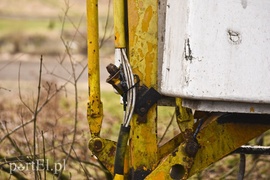 Podnośnik hydrauliczny przygniótł rękę mężczyzny