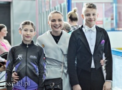 Piruety i skoki na lodowisku
