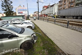 Kolizja toyoty z tirem, utrudnienia na Browarnej