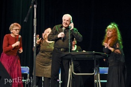 Kopali Mierzeję, bawili się i wygłupiali