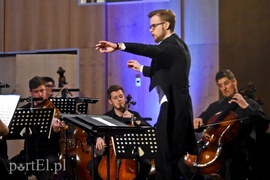 Grają Bacha i Chopina z pamięci