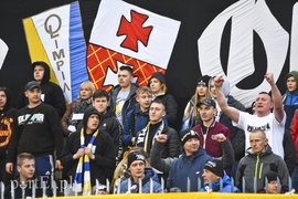 Olimpia remisuje z Widzewem