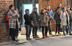 O ciele i maszynach w dawnym kościele
