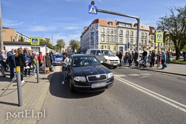 Potrącenie zakonnicy i rowerzysty