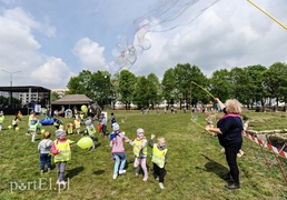 Dobrze się bawili ze służbami