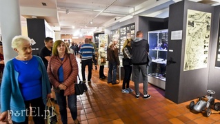 Wieczorne gry, pokazy i wystawy