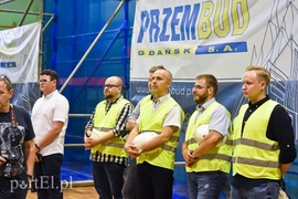 Wiecha już jest, prace idą dalej