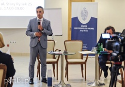 W obronie samorządności