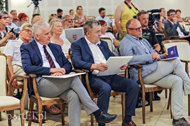 W obronie samorządności