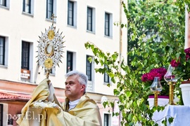 Przez miasto przeszły procesje
