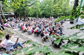 Muszla pod znakiem elektroniki