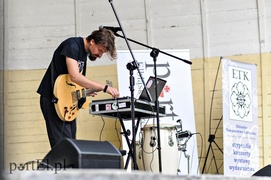 Muszla pod znakiem elektroniki