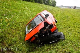 Wpadli w poślizg na ul. Łęczyckiej i na S22