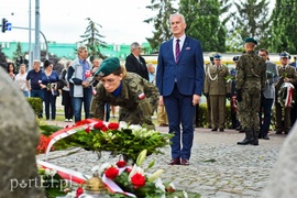 Tu mówi Polska. Tu mówi Warszawa