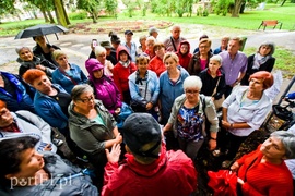 Mniejszości narodowych szukali na cmentarzach
