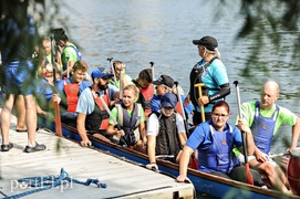 Smocze łodzie rządziły na rzece