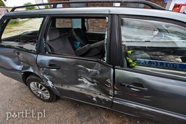 Kolizja volkswagena z tramwajem na al. Grunwaldzkiej