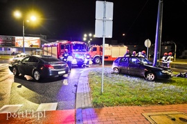 Zderzenie seata z oplem wieczorową porą