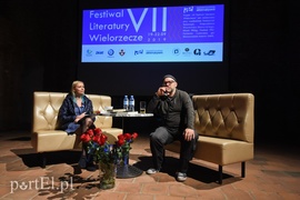 Wielorzecze: W świecie poezji, kryminału i abstrakcji