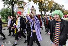 Maszerowali w (s)pokoju