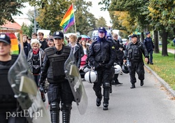 Maszerowali w (s)pokoju