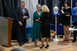 Dziś ta szkoła połączyła pokolenia
