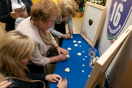 Dziś ta szkoła połączyła pokolenia