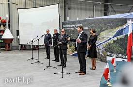 2,5 roku na przekopanie Mierzei