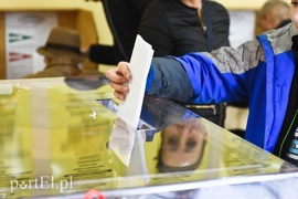 Zapowiada się rekordowa frekwencja. W Elblągu na godz. 17 wyniosła 45,43 proc.  (aktualizacja) 