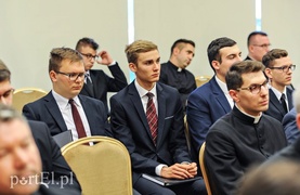 \"Nie ma rzeczy bardziej atrakcyjnych niż duchowość\"