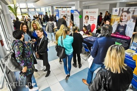 Jedni szukają pracy, drudzy pracowników