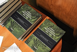 Podręcznik literatury elbląskiej  (recenzja) 