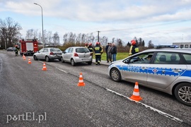 Zderzenie toyoty z audi na ul. Żuławskiej