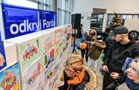 Czym podróżuje św. Mikołaj, czyli zabawa w Ford Gołębiewski