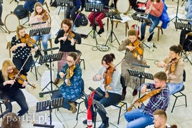 Idą święta – czas na koncert bożonarodzeniowy EOK