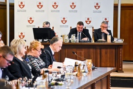 To trudny budżet Elbląga. Zobacz relację z obrad Rady Miejskiej To trudny budżet Elbląga. Zobacz relację z obrad Rady Miejskiej