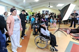 Przenieśli się do lat dwudziestych, czyli wielka metamorfoza seniorów