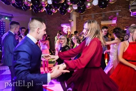 Uroczysta, ale zabawna i miła
