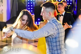 Uroczysta, ale zabawna i miła