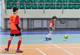 Hala, stół do ping-ponga lub mata, czyli ferie pełne aktywności