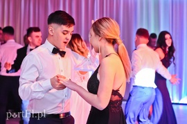 Dziś odrzućcie wszystkie troski