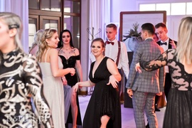 Dziś odrzućcie wszystkie troski