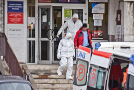 Nie chciał się wyprowadzić, więc powiedział, że jest chory