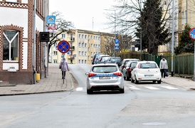 Nowe obostrzenia. \"W Elblągu spokojnie, tylko ludzie jakby smutniejsi\"