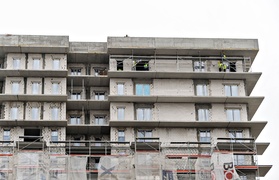 Nowe obostrzenia. \"W Elblągu spokojnie, tylko ludzie jakby smutniejsi\"